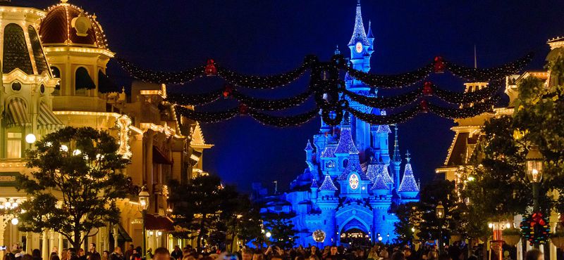 Natale e Capodanno 2024 a Disneyland Paris