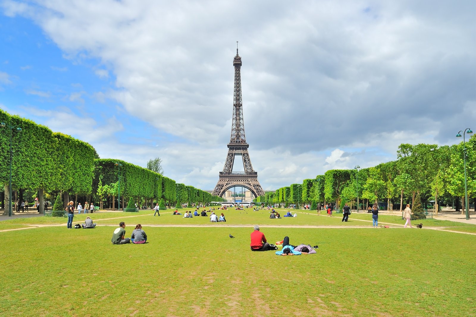 Torre Eiffel: biglietti, orari e informazioni utili per la visita 